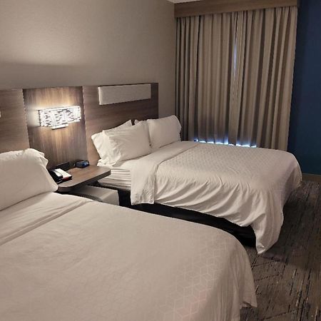 Holiday Inn Express Hotel & Suites Starkville, An Ihg Hotel Экстерьер фото