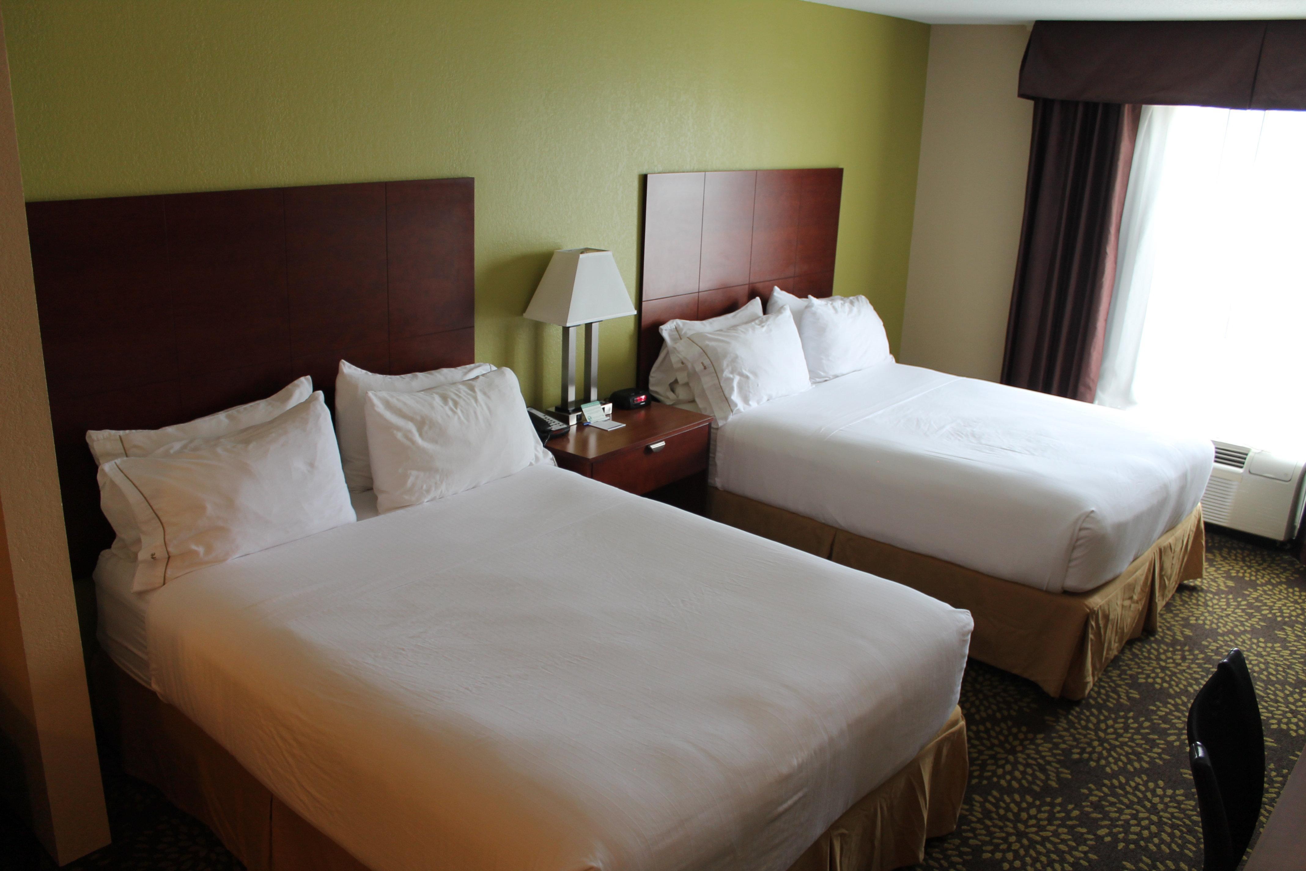 Holiday Inn Express Hotel & Suites Starkville, An Ihg Hotel Экстерьер фото