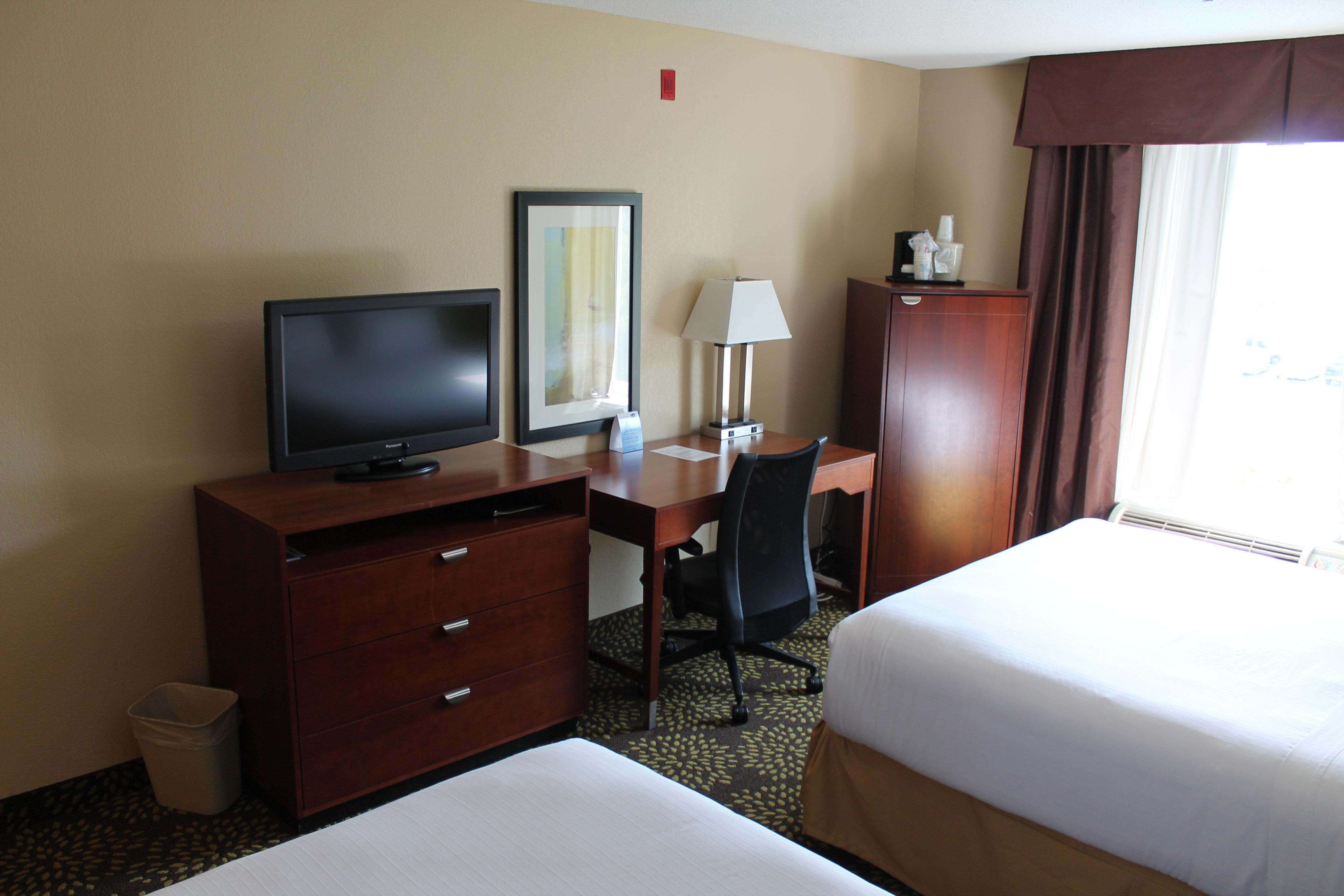 Holiday Inn Express Hotel & Suites Starkville, An Ihg Hotel Экстерьер фото