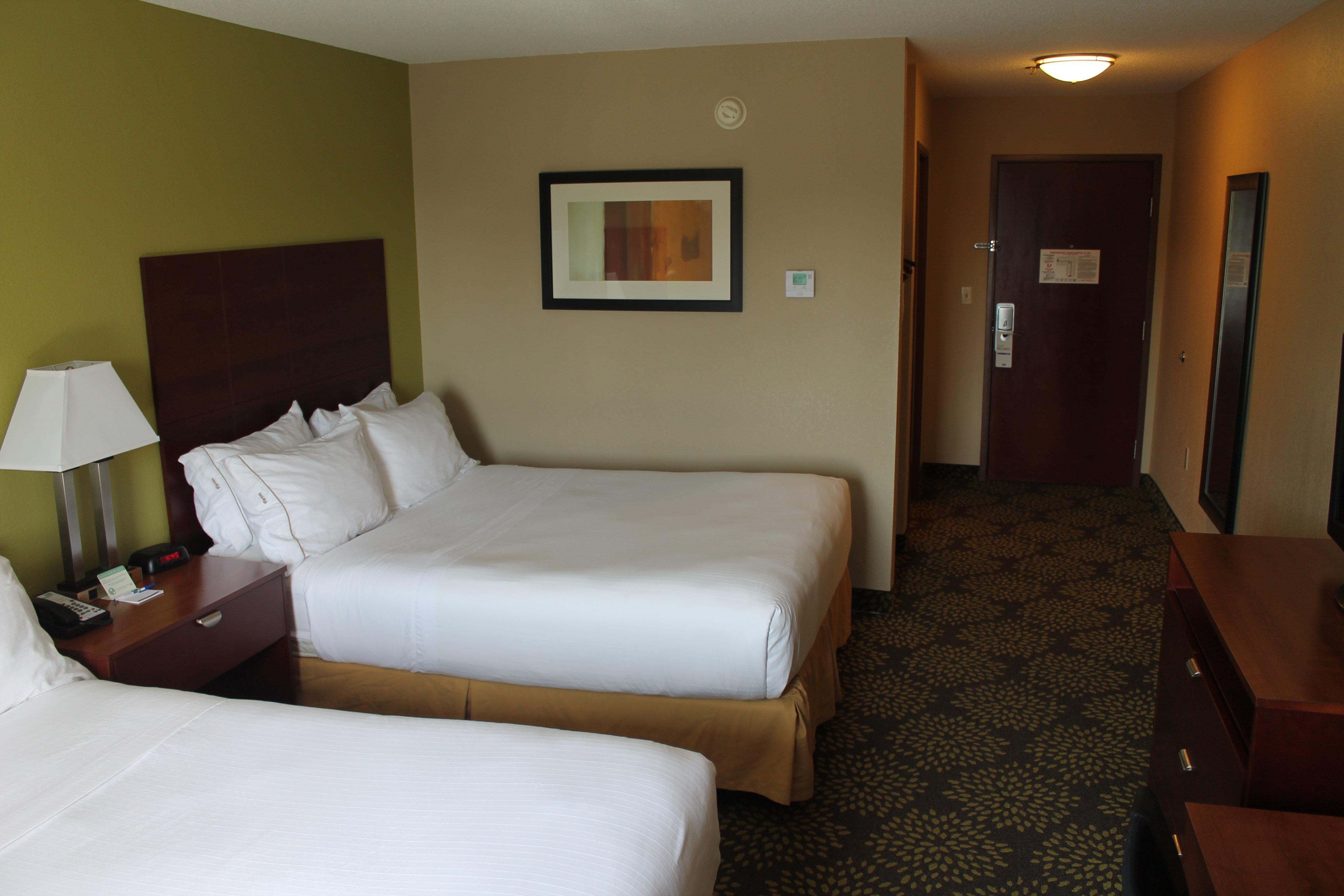 Holiday Inn Express Hotel & Suites Starkville, An Ihg Hotel Экстерьер фото