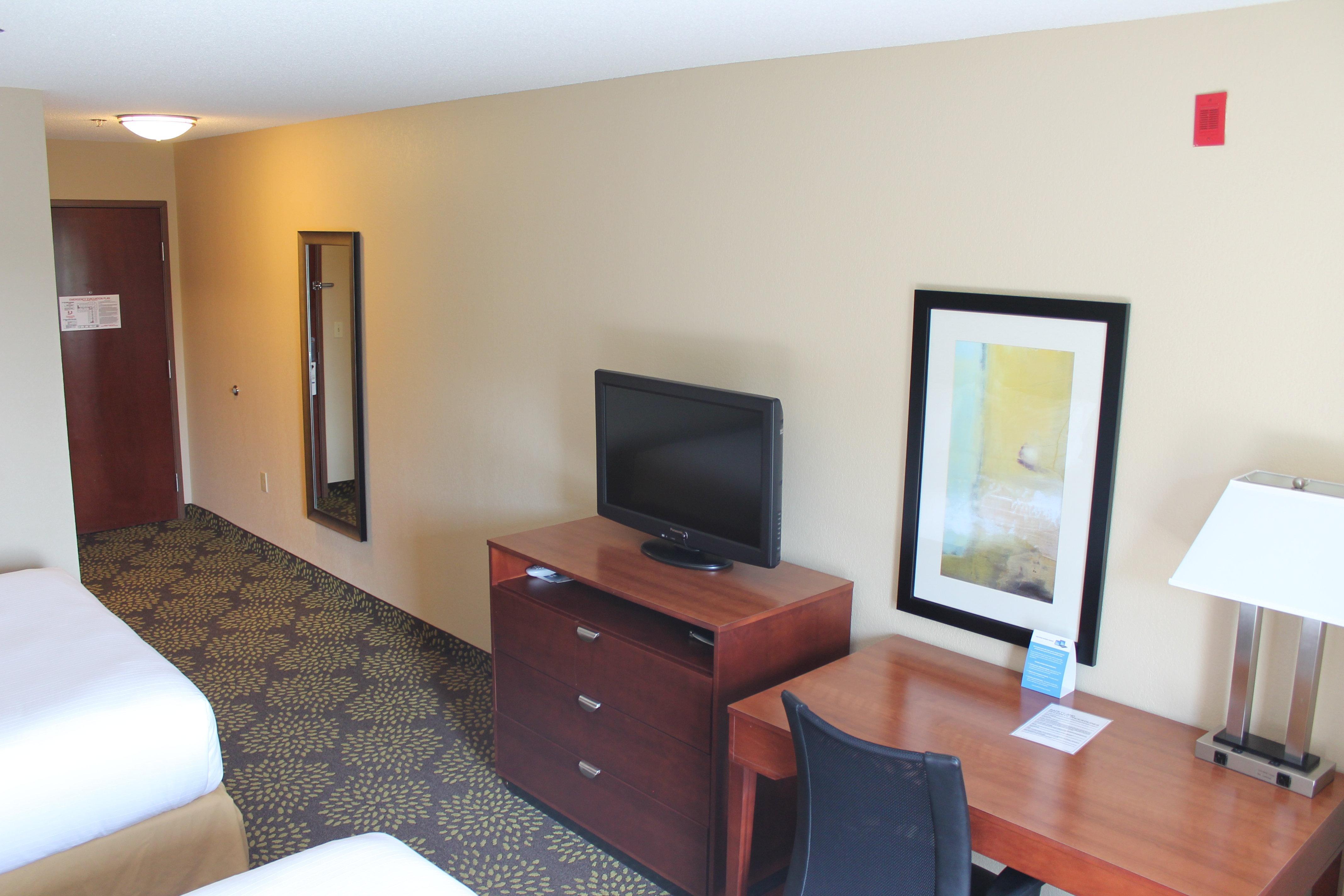 Holiday Inn Express Hotel & Suites Starkville, An Ihg Hotel Экстерьер фото