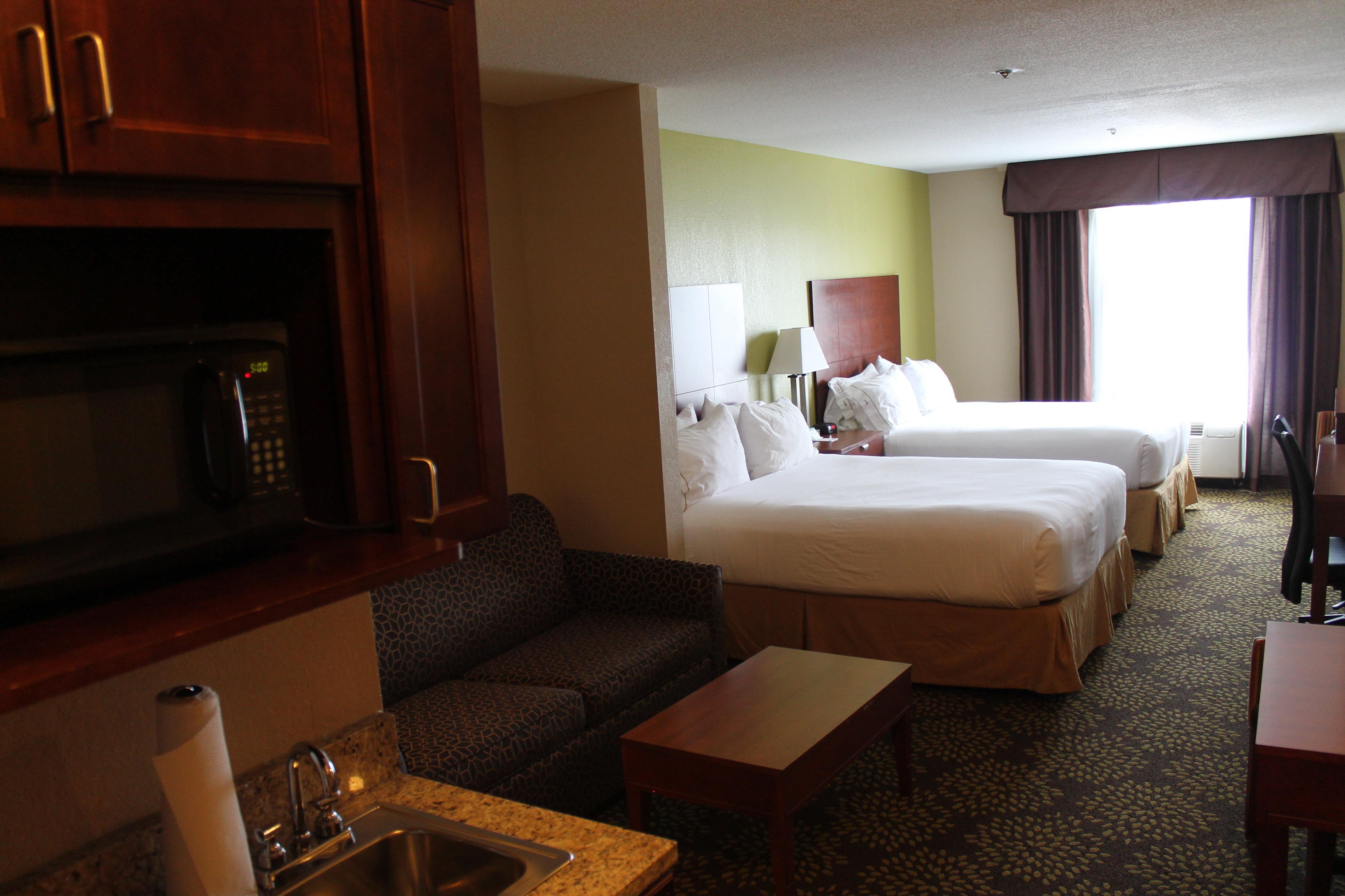 Holiday Inn Express Hotel & Suites Starkville, An Ihg Hotel Экстерьер фото