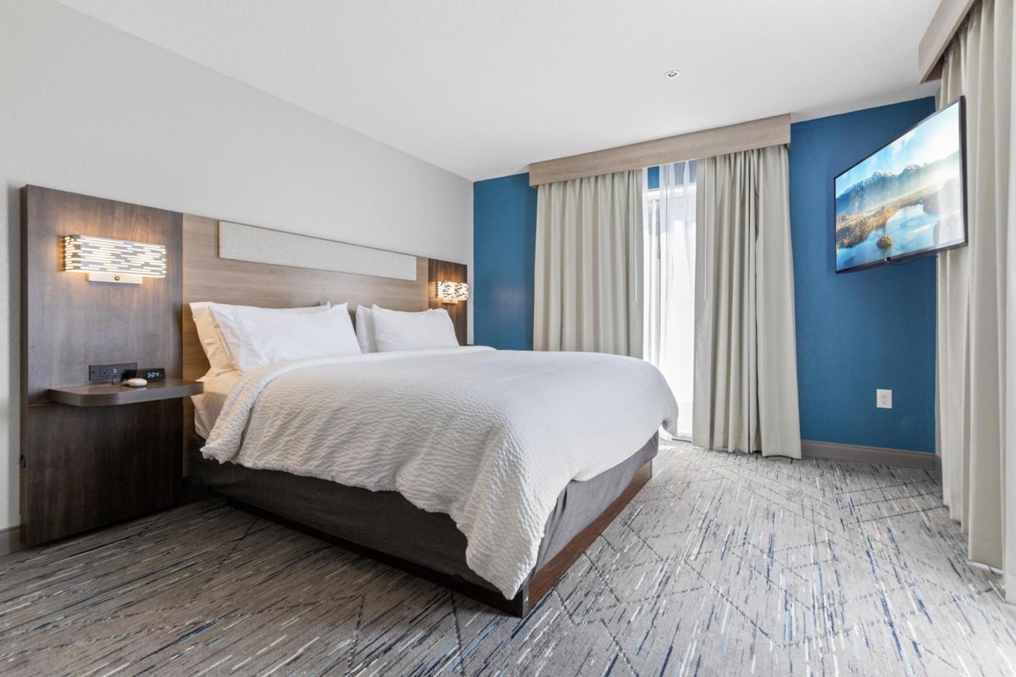 Holiday Inn Express Hotel & Suites Starkville, An Ihg Hotel Экстерьер фото