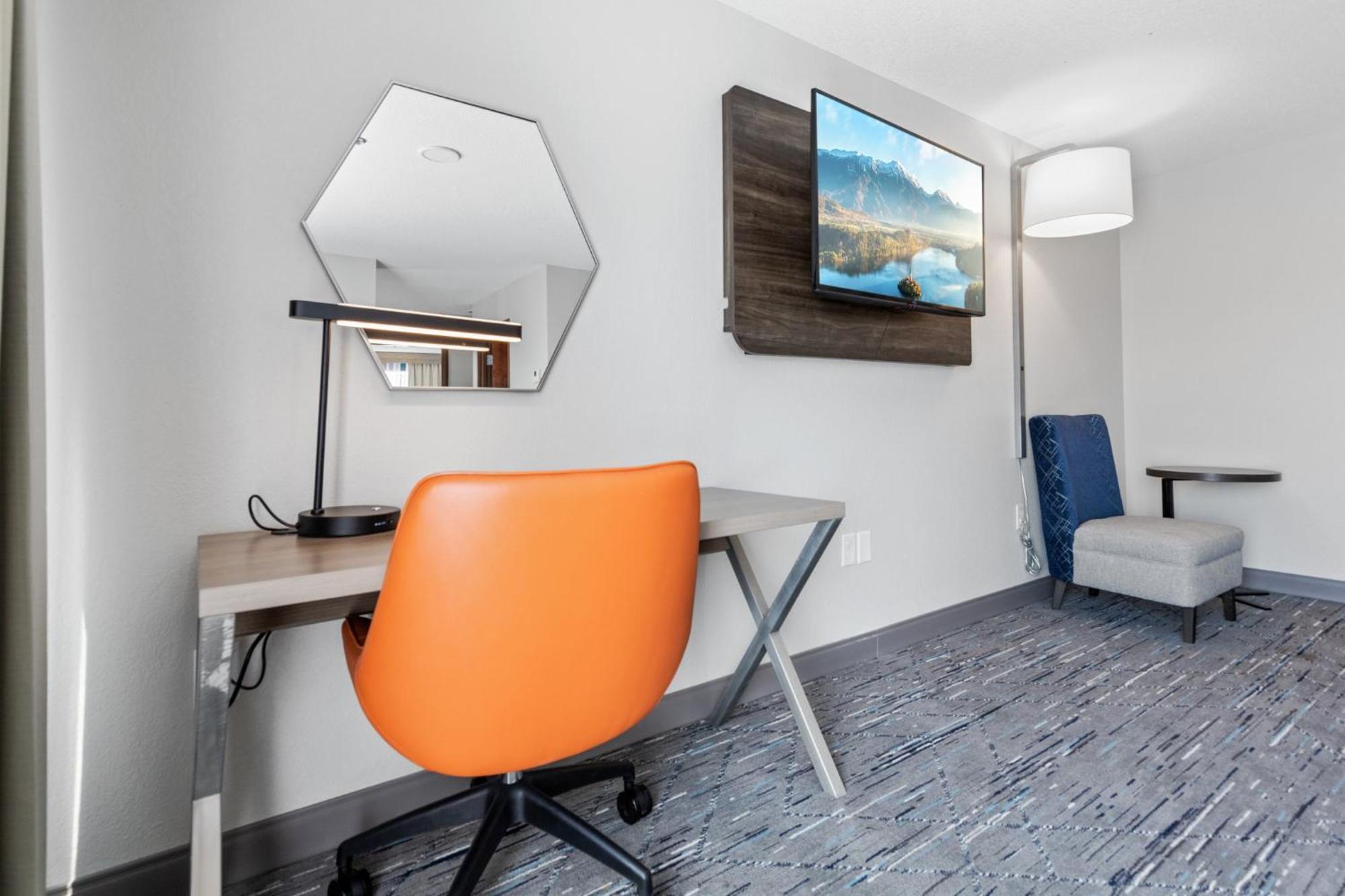Holiday Inn Express Hotel & Suites Starkville, An Ihg Hotel Экстерьер фото