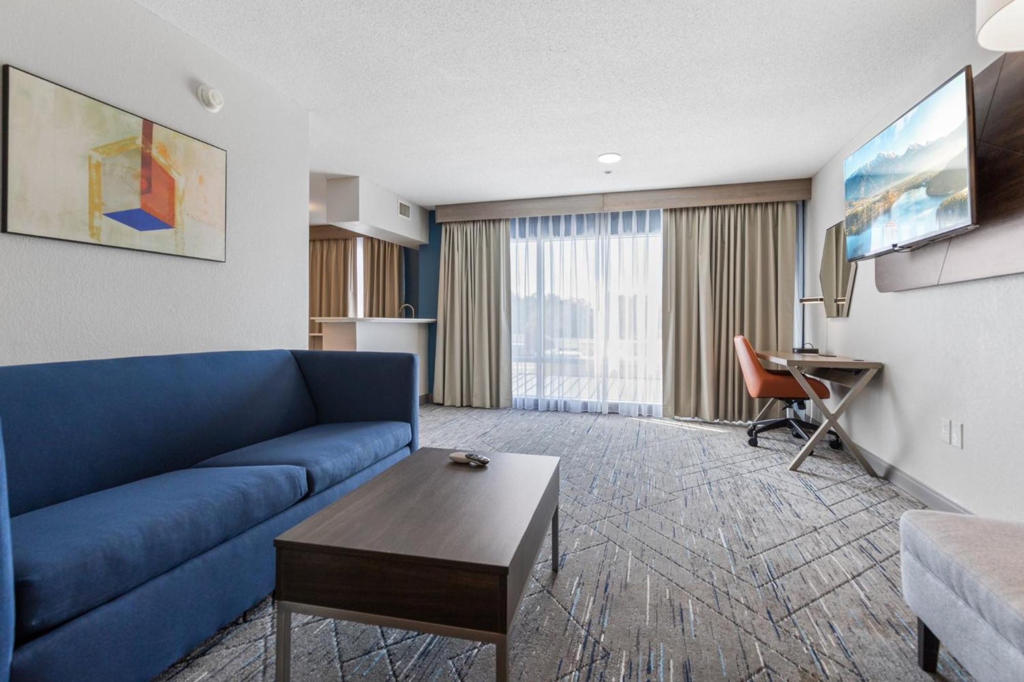 Holiday Inn Express Hotel & Suites Starkville, An Ihg Hotel Экстерьер фото