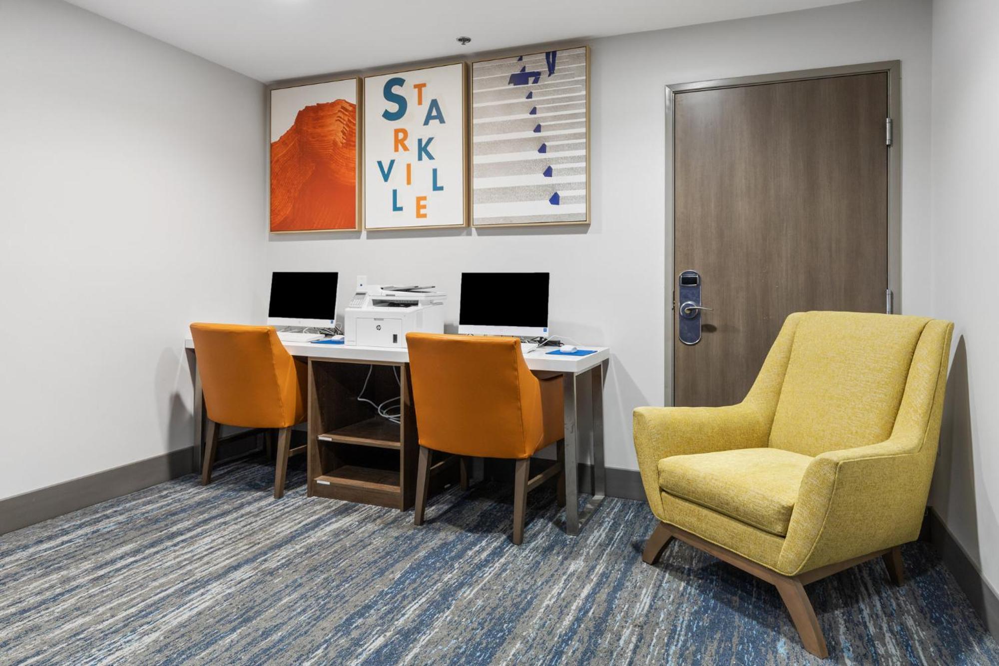 Holiday Inn Express Hotel & Suites Starkville, An Ihg Hotel Экстерьер фото