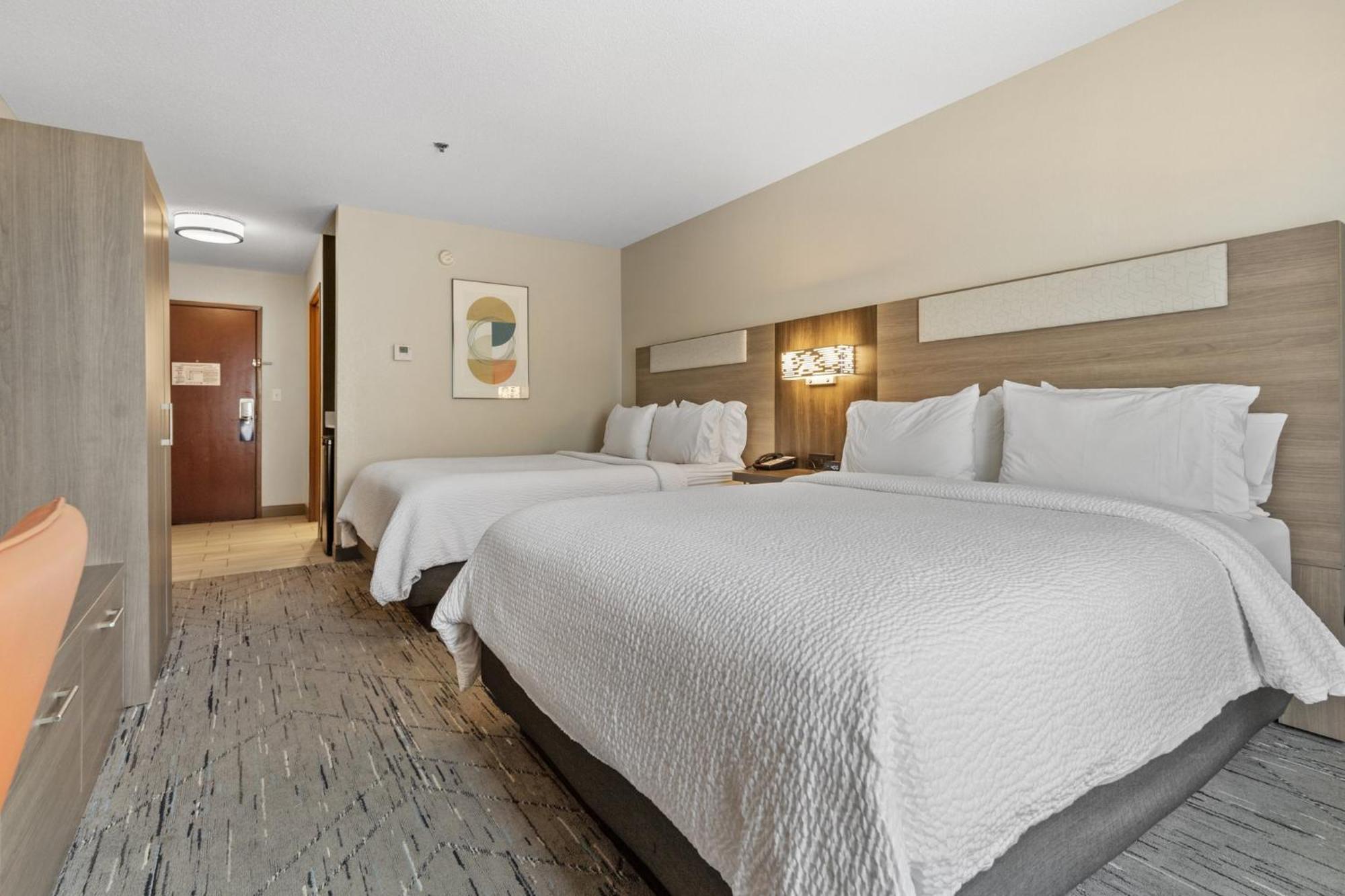 Holiday Inn Express Hotel & Suites Starkville, An Ihg Hotel Экстерьер фото